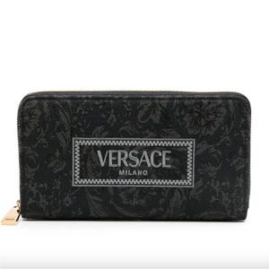 Versace Embroidered Black Women's Wallet
